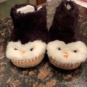 Hanna Andersson Penguin Slippers for kids